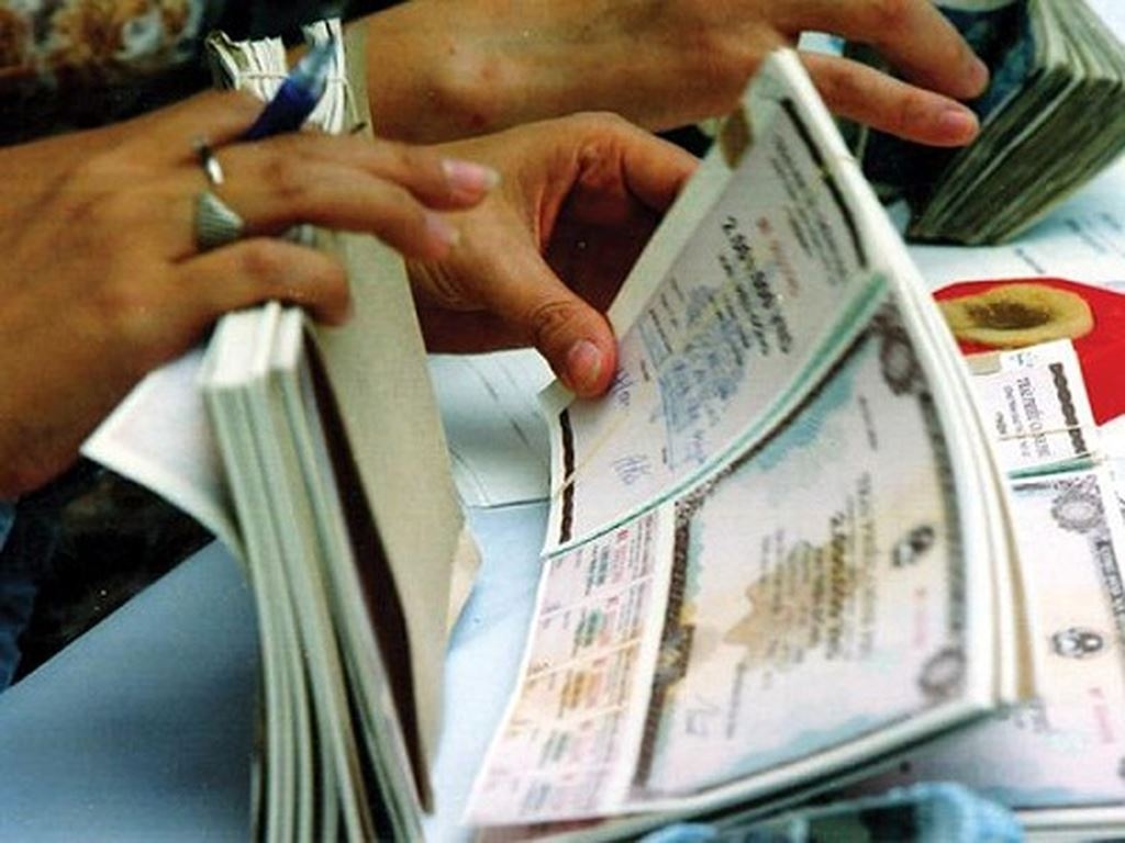 Nhóm ngân hàng đẩy mạnh mua lại trái phiếu trước hạn