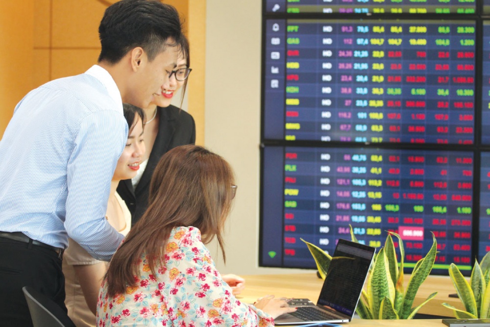 Cổ phiếu Bất động sản khu công nghiệp: Thách thức bắt đầu xuất hiện