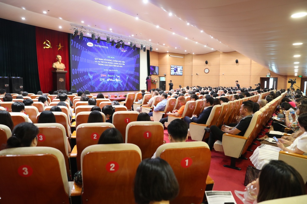 Tội phạm rửa tiền ngày càng tinh vi, phức tạp