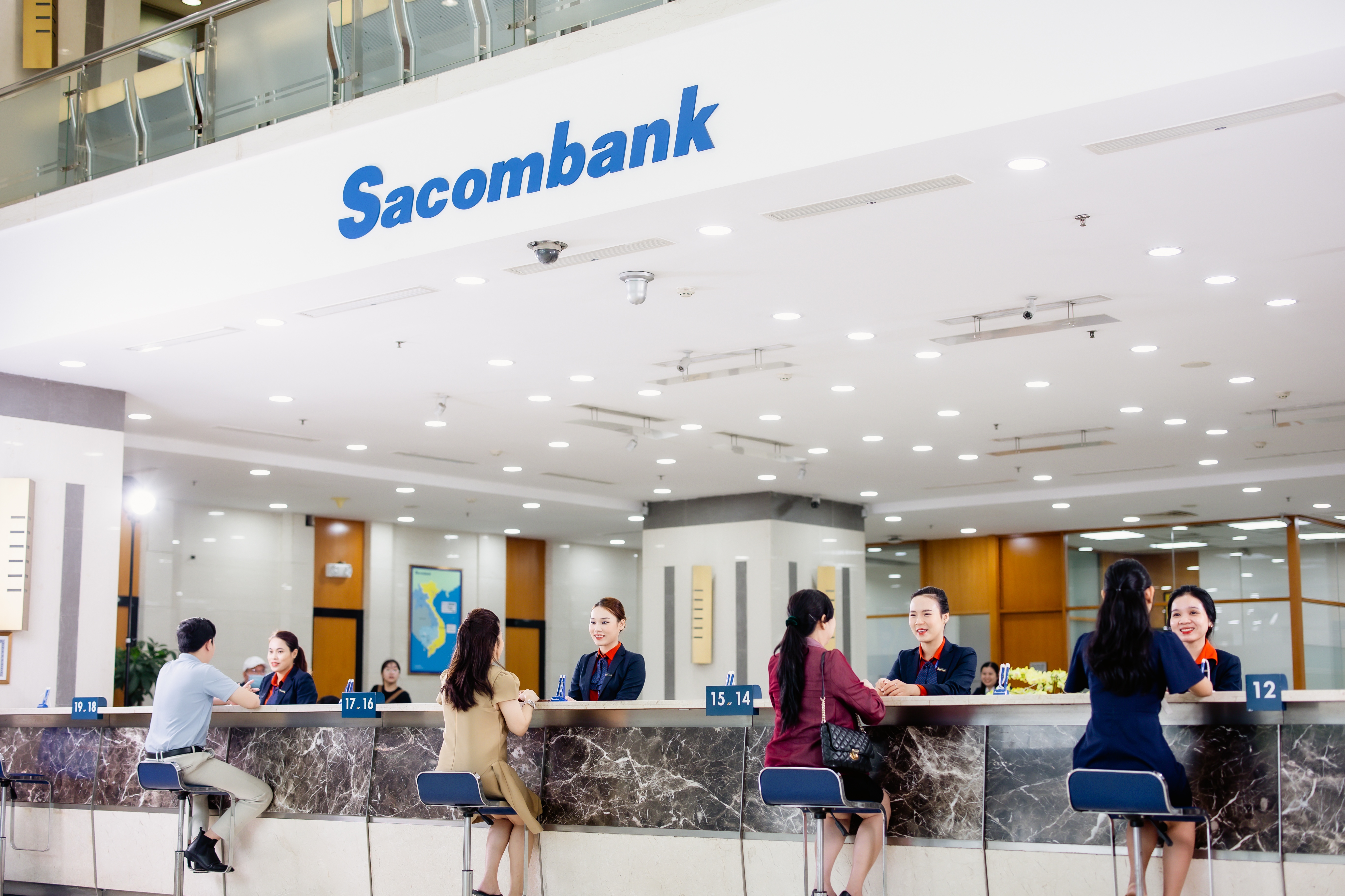 Sacombank tiếp tục giảm lãi, đưa vốn vay ưu đãi đến người dân, doanh nghiệp 3 tháng cuối năm