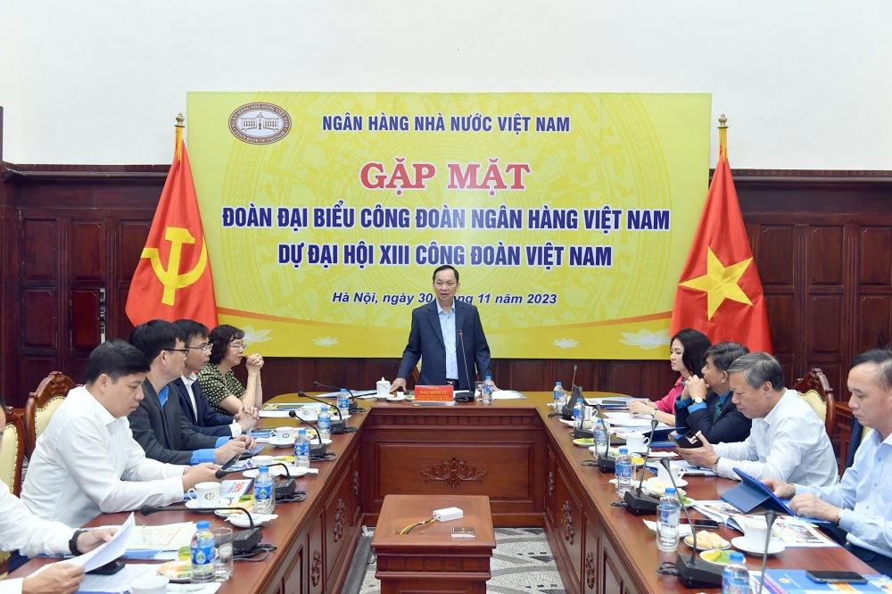 Gặp mặt Đoàn đại biểu Công đoàn NHVN dự Đại hội XIII Công đoàn Việt Nam