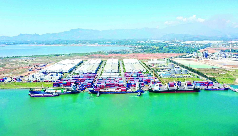Chật vật phát triển khu kinh tế ven biển