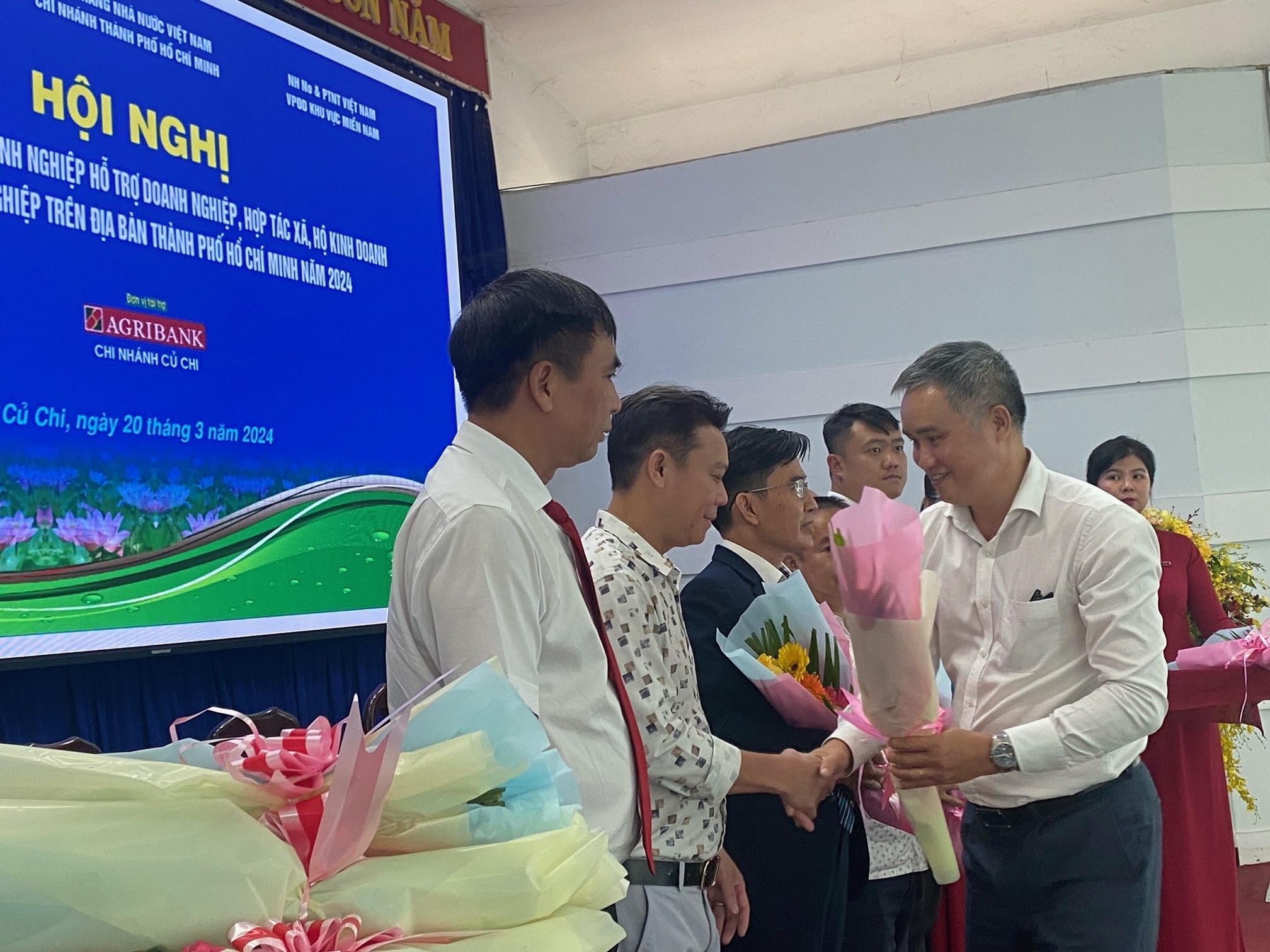 TP. Hồ Chí Minh: 10 chi nhánh Agribank cam kết cho vay nông nghiệp công nghệ cao