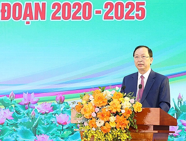Khơi ngọn lửa thi đua hoàn thành xuất sắc mọi nhiệm vụ