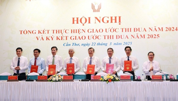 Đẩy mạnh phong trào thi đua yêu nước trong Cụm 6 Thành phố trực thuộc Trung ương