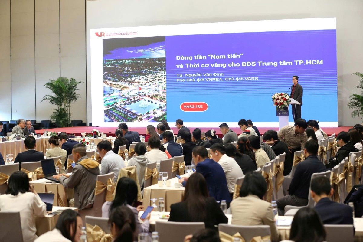 Quang cảnh hội thảo