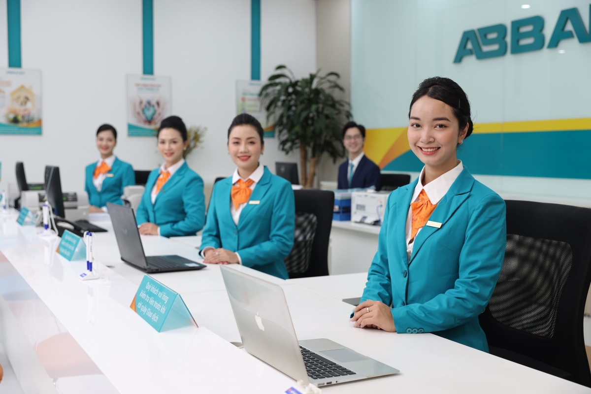 ABBANK tăng cường sức bật tài chính và quản trị, đặt mục tiêu tham vọng cho 2026 - 2027 ABBANK tăng cường sức bật tài chính và quản trị, đặt mục tiêu tham vọng cho 2026 - 2027