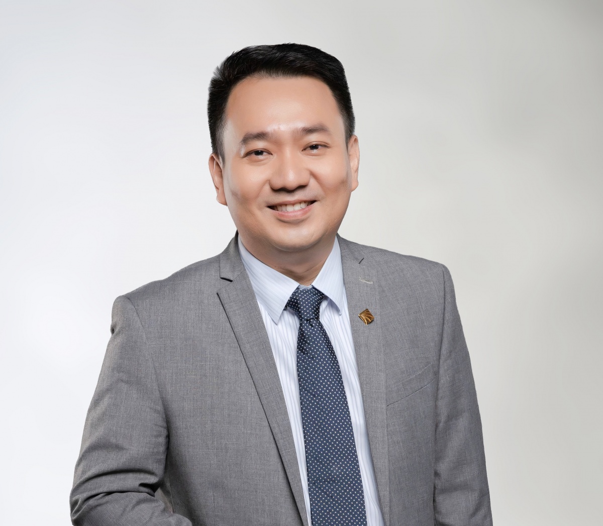 Ông Lê Trí Thông tiếp tục giữ vai trò Phó Chủ tịch HĐQT PNJ . Ông Lê Trí Thông tiếp tục giữ vai trò Phó Chủ tịch HĐQT PNJ .