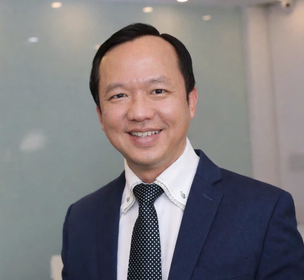 Ông Phan Quốc Công sẽ được bổ nhiệm Tổng Giám Đốc PNJ. Ông Phan Quốc Công sẽ được bổ nhiệm Tổng Giám Đốc PNJ.