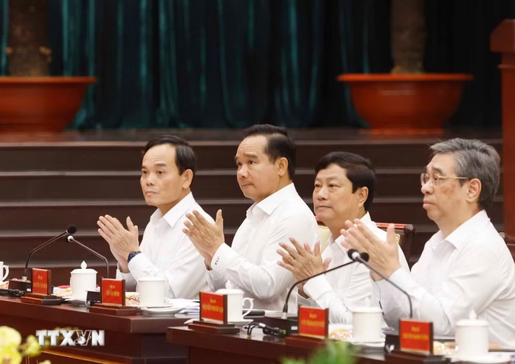 Tổng Bí thư, Chủ tịch nước Tô Lâm: TPHCM phải đi đầu, biến các nghị quyết chiến lược thành thực tiễn sống động Tổng Bí thư, Chủ tịch nước Tô Lâm: TPHCM phải đi đầu, biến các nghị quyết chiến lược thành thực tiễn sống động
