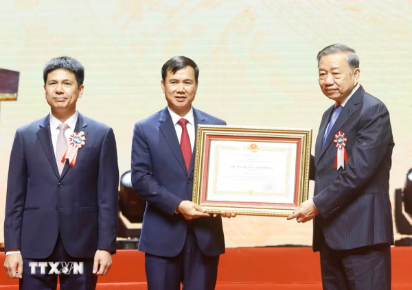 Tổng Bí thư, Chủ tịch nước Tô Lâm: Đại học Quốc gia Hà Nội tiếp tục vươn lên trở thành biểu tượng của trí tuệ Việt Nam