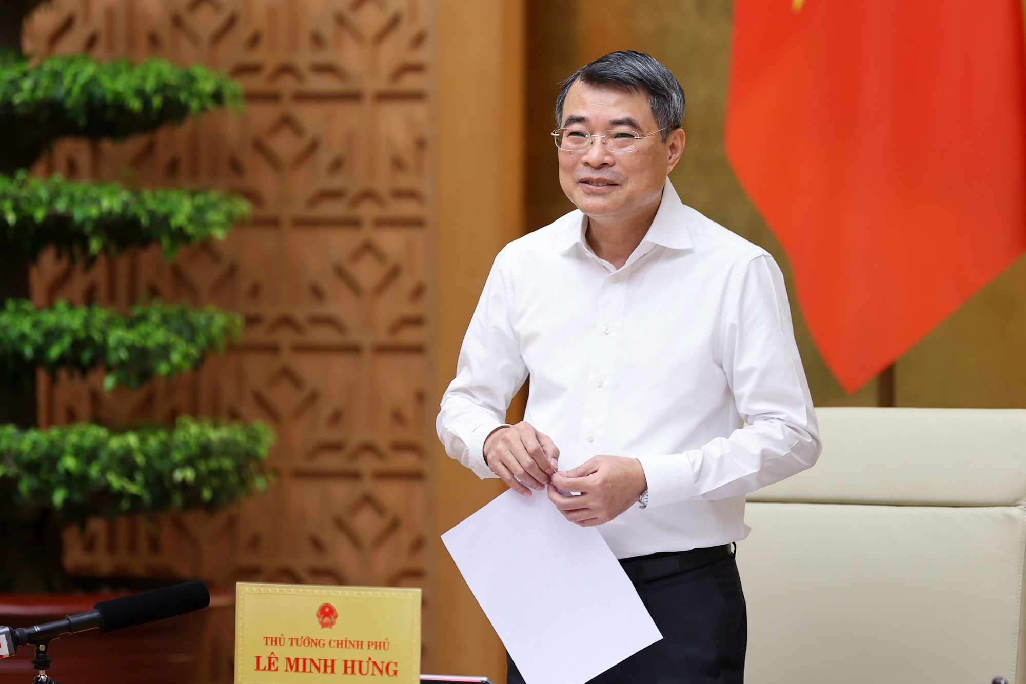 Thủ tướng Lê Minh Hưng: Tiếp cận trực diện các vấn đề, xây dựng các kịch bản điều hành chi tiết hơn nữa