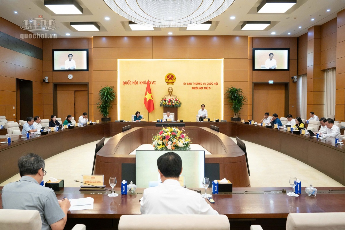 UBTVQH xem xét báo cáo công tác dân nguyện của Quốc hội tháng 7/2026 (Ảnh VPQH) UBTVQH xem xét báo cáo công tác dân nguyện của Quốc hội tháng 7/2026 (Ảnh VPQH)