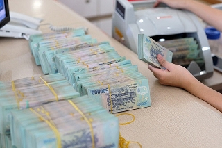 Sửa quy định nhà đầu tư nước ngoài mua cổ phần của tổ chức tín dụng Việt Nam