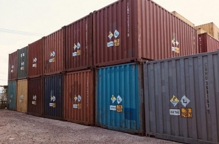 Phát hiện 25 container buôn lậu tinh quặng có chất phóng xạ