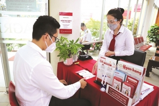 Agribank chi nhánh Quảng Trị: Chia sẻ gánh nặng tài chính cho khách hàng