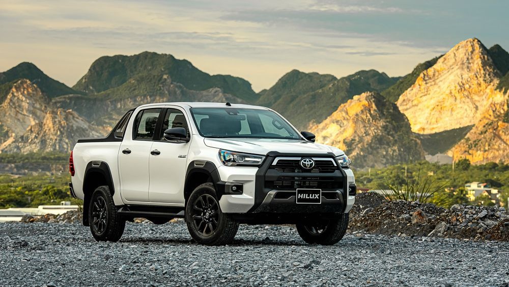 Toyota Hilux 2020 ra mắt với giá bán từ 628 triệu đồng Toyota Hilux 2020 ra mắt với giá bán từ 628 triệu đồng
