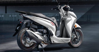 Honda SH 2023 thay đổi tên gọi và tăng giá bán